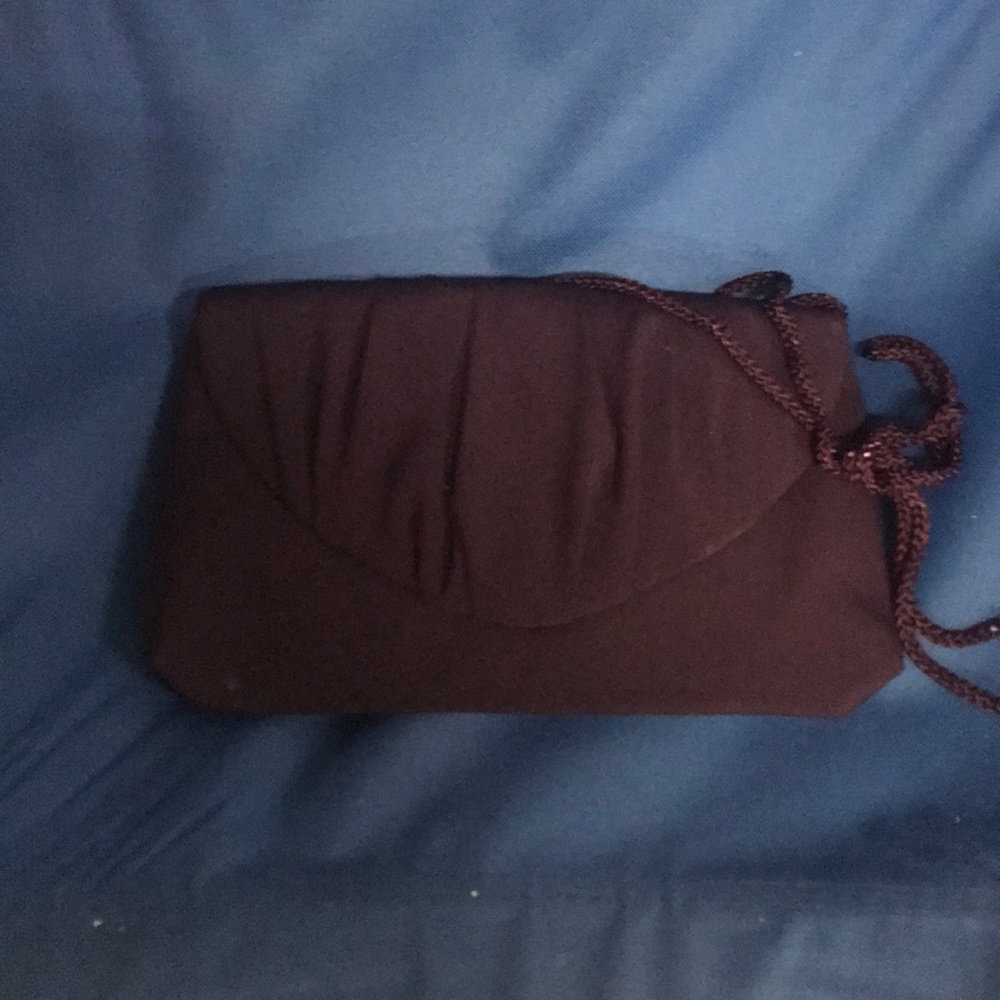 La Regale Silky purple bag